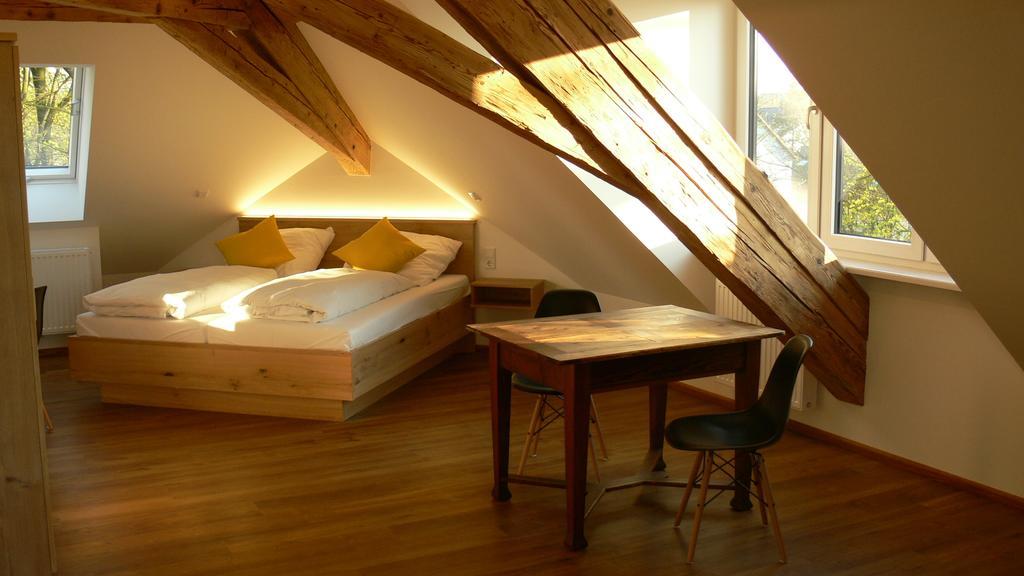 Hotel Burgmeier Dachau Room photo